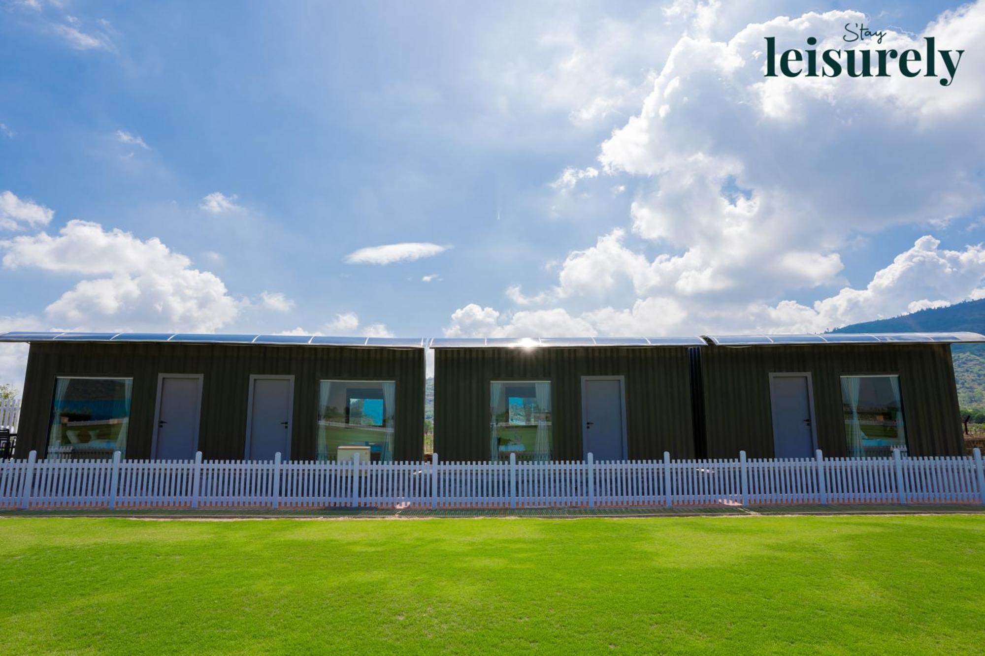 Stay Leisurely - Pavilion By The Hills, Lonavala - Stadium View Rooms Bagian luar foto